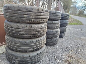 Predám pneumatiky R15, R14, gumy, disky Peugeot, Dacia - 14