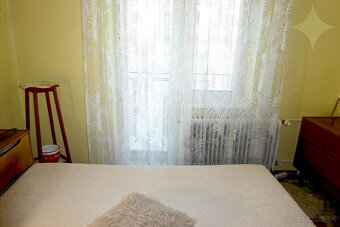 Na predaj slnečný 3 izbový byt s balkónom v centre mesta LC - 14