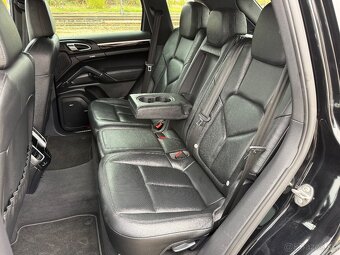 Porsche Cayenne S (Bez vzduchového podvozku) - 14
