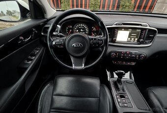 Kia Sorento 2.2 CRDi AWD | 7 miest | Automat | Full výbava - 14