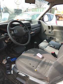 Volkswagen Transporter - 14