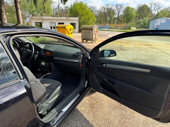 Opel Astra H GTC 1.8 - 14