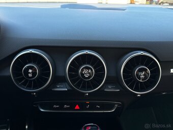 Audi TT RS Coupe - 14
