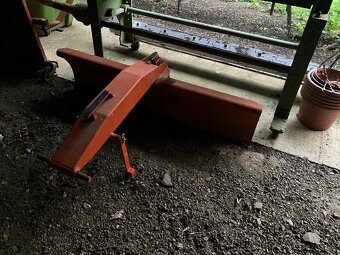 Kubota B5000 - 14