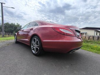 Mercedes-Benz CLS Kupé MERCEDES 3.0 190KW AUTOMAT FULL VYBA - 14