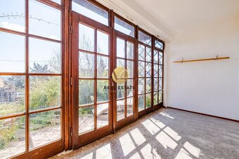 Na PREDAJ 6i RD s pekným výhľadom a pozemkom 863m2 - 14