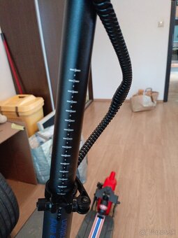 Elektrická kolobežka NASA earth 10-15 čierna - 14