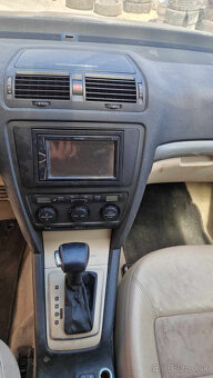 Škoda Octavia II 2,0TDi 103kw kód: BKD - 14