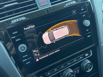 Volkswagen Golf Variant SOUND 2.0 TDi DSG - 14