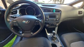 Kia ceed kombi - 14
