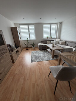 Na predaj 3-izbový byt v Humennom. - 14