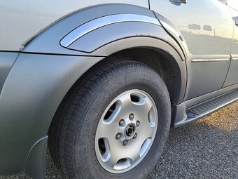 Ssangyong Rexton 2,7 AT5 - 14