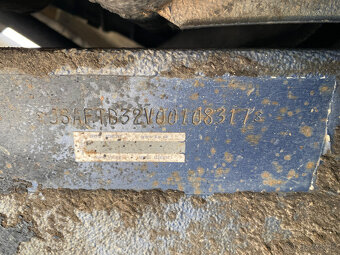 Suzuki Grand Vitara 2.0 - 14