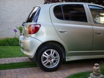 Toyota Yaris 1.0 TS packet - 14