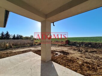 predáme 4izb. bungalov,131m2, teraska, obecná voda,ČOV, opti - 14