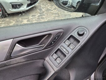 Volkswagen Golf 1,6 TDI DSG - 14
