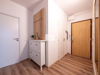 Veľký 2 izbový byt s balkónom na Chrenovej - 14