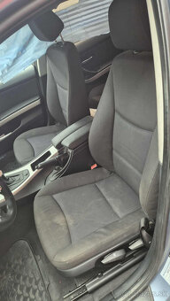 BMW E90 320i 2,0i 125kw - 14