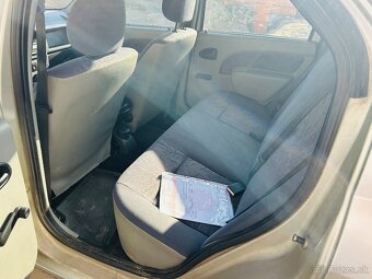 Dacia Logan 1.4 - 14
