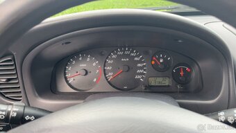 Nissan Almera N16 - 14