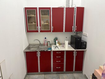 Prenájom predajne / predaj nábytku - 14