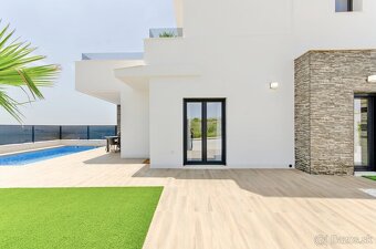 Španělsko Alicante,v blízkosti Torrevieja a golfového hřiště - 14