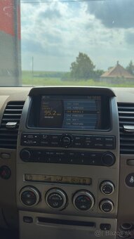 Nissan Pathfinder 2.5 dCI Automat 7-miestny - 14