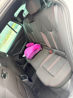 Škoda Octavia 4 RS Combi 2.0 TDI 4x4 BLACK Packet DSG DPH - 14