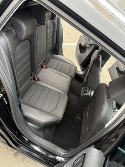 Volkswagen Golf 7 variant - 14