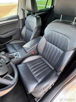 Škoda Superb Combi strieborná metalíza - 14