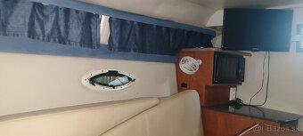 BAYLINER 265 SB - kajutový motorový čln (odpočet DPH) - 14