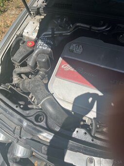 Rozpredám alfa romeo 159sw 2009 - 14