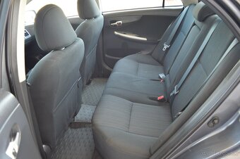 TOYOTA COROLLA 1,6I 97kW benzín Valvematic, M6, 2009 Slovens - 14