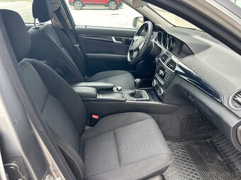 Mercedes-Benz C trieda Kombi 200 CDI BlueEFFICIENCY Elegance - 14