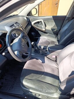Toyota rav 4 - 14