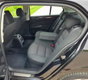 Škoda Superb 2.0 TDI 103KW/140 koní R.V.09/2010 - 14