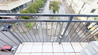 JEDINEČNÝ 2i byt, CENTRUM, BALKÓN, KLÍMA, VÝHĽAD, Špitálska  - 14