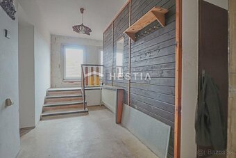 Veľký rodinný dom Radošovce - 14