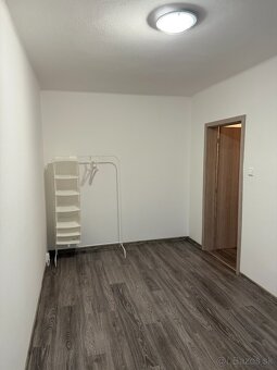 Prenájom - Zariadený 3-izbový byt Dunajská Streda, Boriny - 14