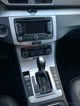 Volkswagen Passat B7 2.0TDI DSG sedan - 14