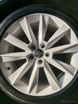 Škoda letná sada 215/40 R17 + disky Savio - 14