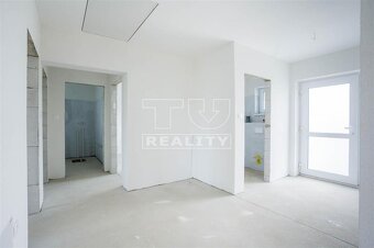 MODERNÝ 4 IZBOVÝ BUNGALOV PODLUŽANY - 14