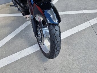 Suzuki DL650 - 14