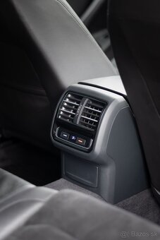 VW Passat B8 2.0TDi DSG Highline DynAudio - 14
