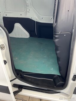 Citroen Berlingo 1.6 BlueHDI 73kw kúpený v SR - 14