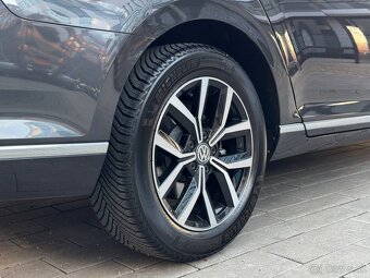 Volkswagen Passat 2.0 TDI BMT Highline DSG - 14