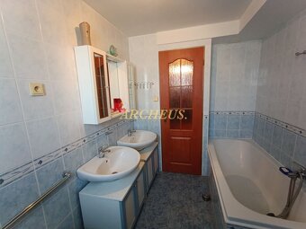 NA PREDAJ ROD. DOM, POZEMOK 294M2, KLÁŠTORSKÁ ul., PIEŠŤANY - 14