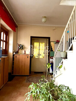 Dvojpodlažný rodinný dom Lovča - 14