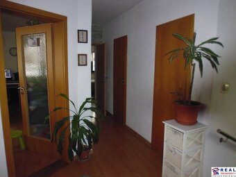 V. ŠARIŠ: Jednopod. RD + obytné podkrovie, pozemok 760 m2- v - 14