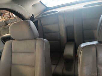 Mercedes E320 kabrio - 14